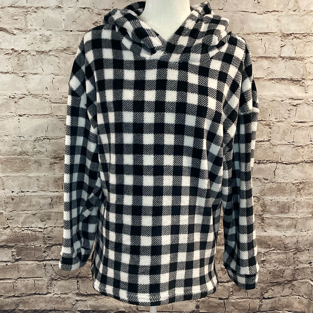 Vera Bradley fleece pajama hoodie in black and white buffalo check plaid